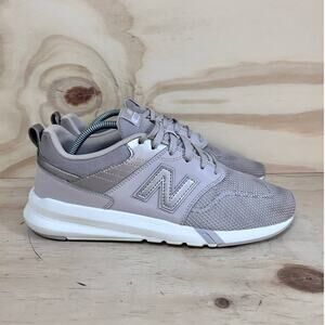 New Balance - 009 Lightweight - Running Shoes - Gray - Women's - 11 - WS009MC1